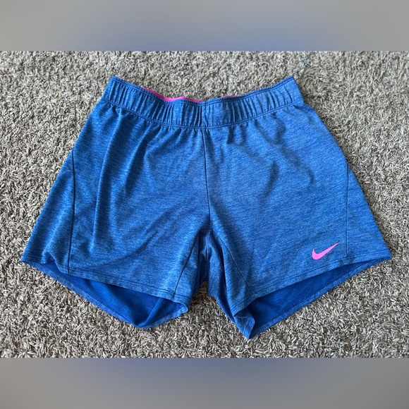 Women’s NIKE DRI-FIT Training Athletic Fold Over Band Running Short Size Small - Picture 1 of 9